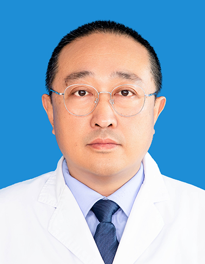 點擊照片，查看專家專長、出診時間